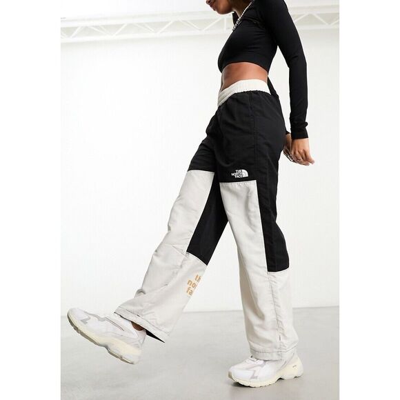 The North Face NF0A7ZYHQ4C Women’s Sz S White/Black TNF Nylon Easy Pants - Picture 12 of 13